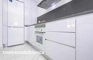Apartment in Jacarilla, 63 m²