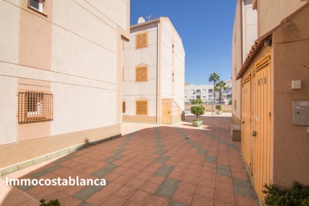 Apartment in Torrevieja, 78,000 €, photo 5, listing 42819848