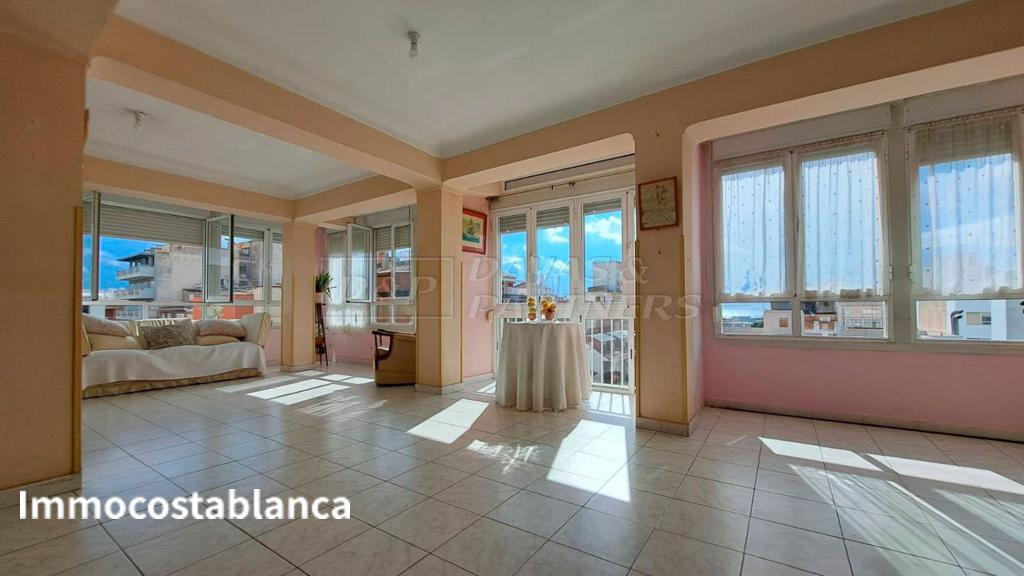 Apartment in Torrevieja, 208 m², 260,000 €, photo 4, listing 15505136