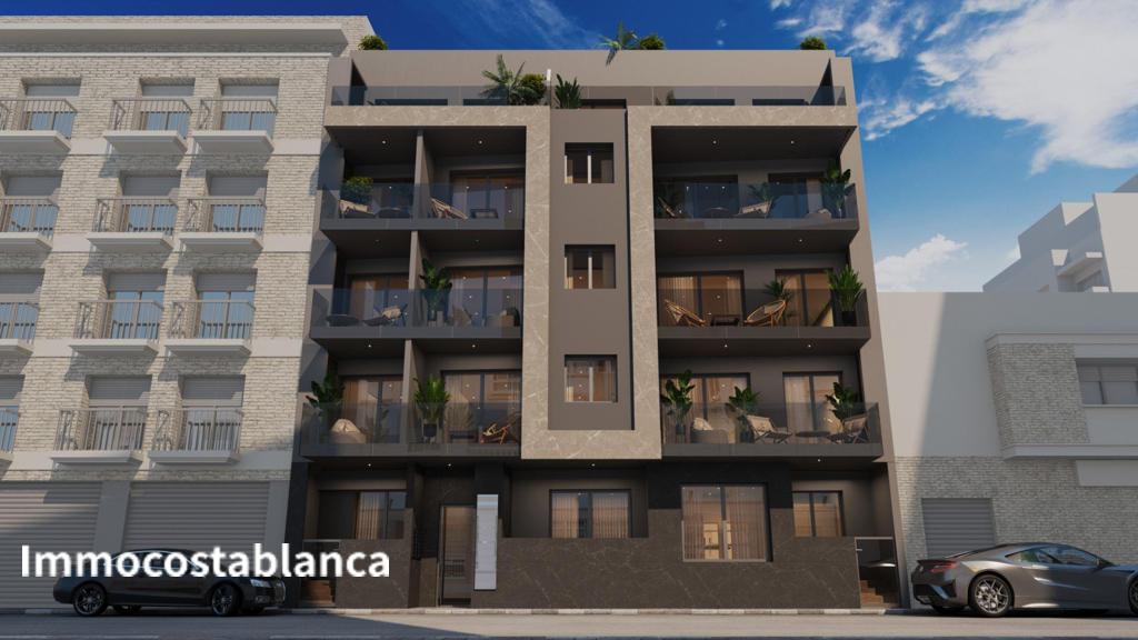 Apartment in Torrevieja, 76 m², 315,000 €, photo 1, listing 47681216