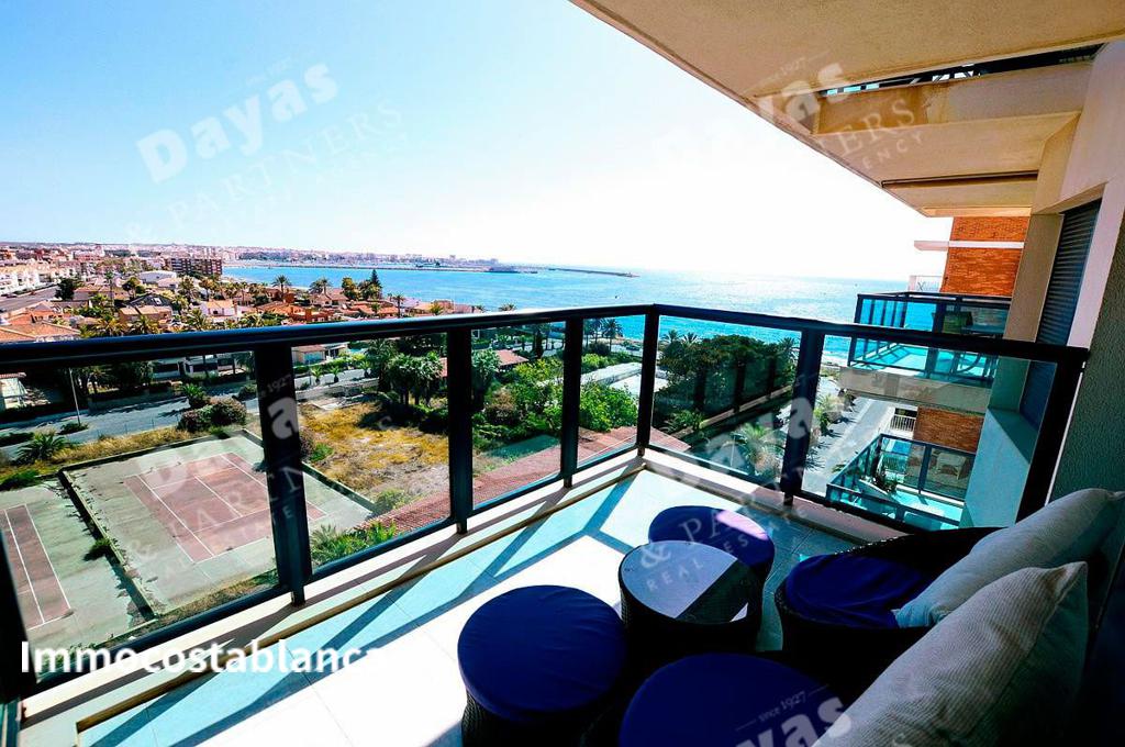 Apartment in Torrevieja, 94 m², 215,000 €, photo 2, listing 35908096