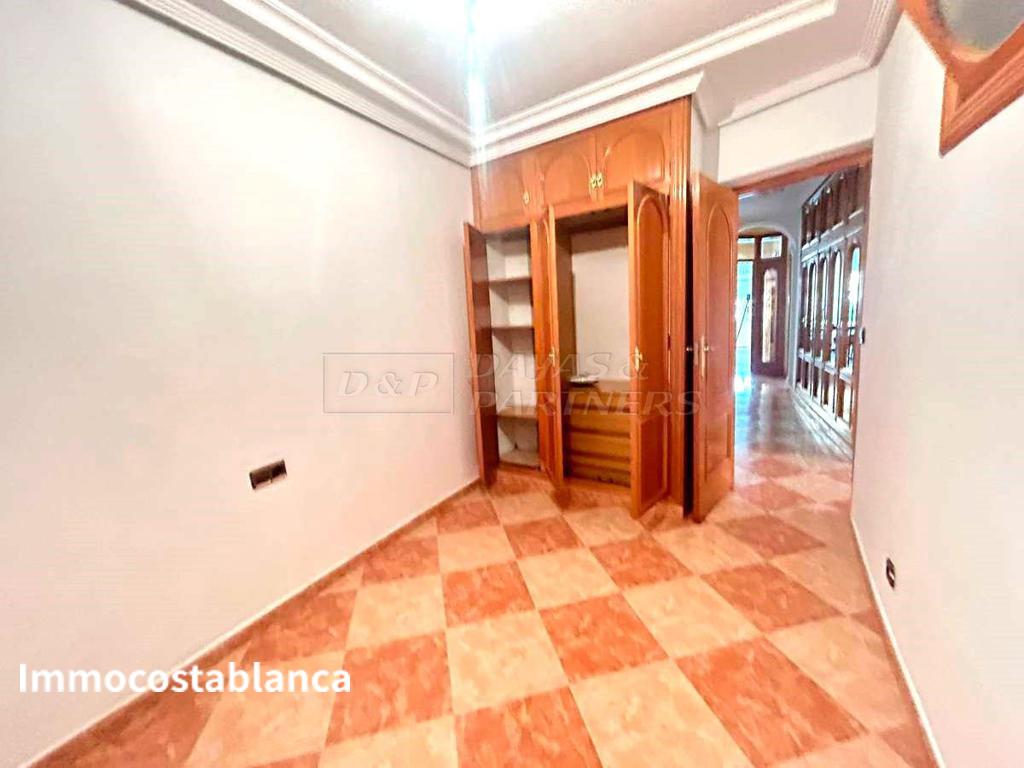 Apartment in Orihuela, 170 m², 100,000 €, photo 9, listing 30097936