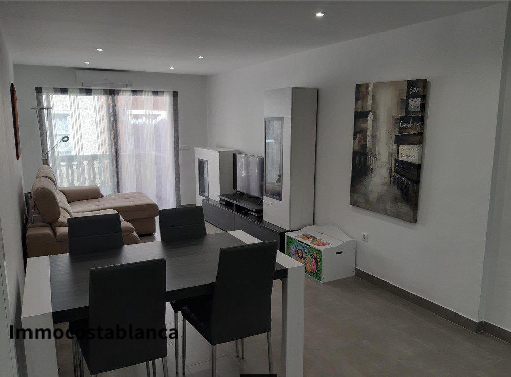 Apartment in Alicante, 175,000 €, photo 1, listing 18104728