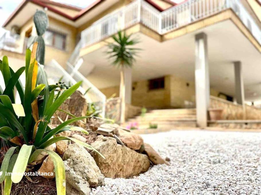 Villa in Orihuela Costa, 328 m², 850,000 €, photo 1, listing 35097216