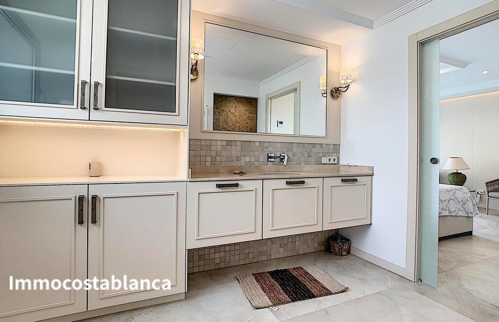Villa in Alicante, 212 m², 1,350,000 €, photo 10, listing 16193696