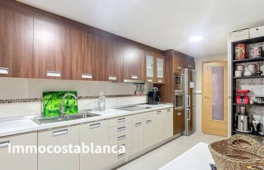 Apartment in Alicante, 106 m²