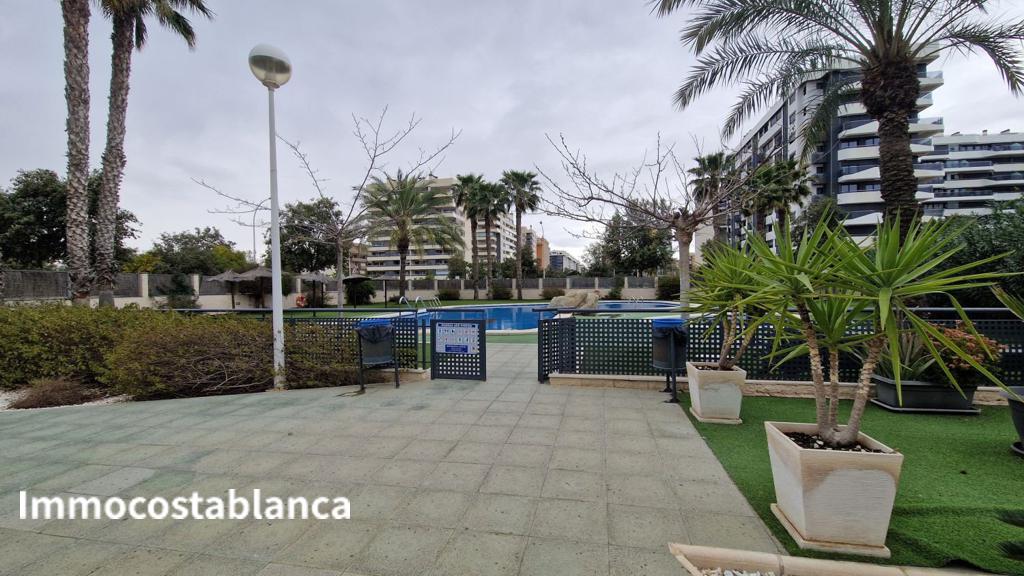 Apartment in Alicante, 365,000 €, photo 6, listing 36063536