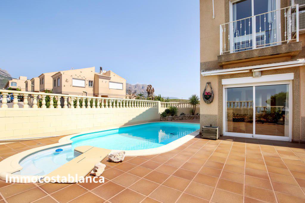 Villa in La Nucia, 206 m², 398,000 €, photo 4, listing 35276896