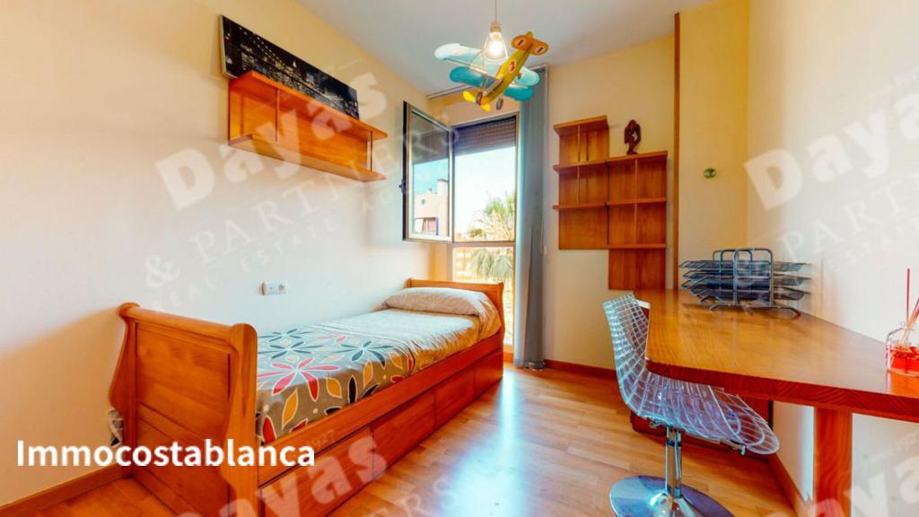 Apartment in Orihuela, 141 m², 205,000 €, photo 4, listing 36042496