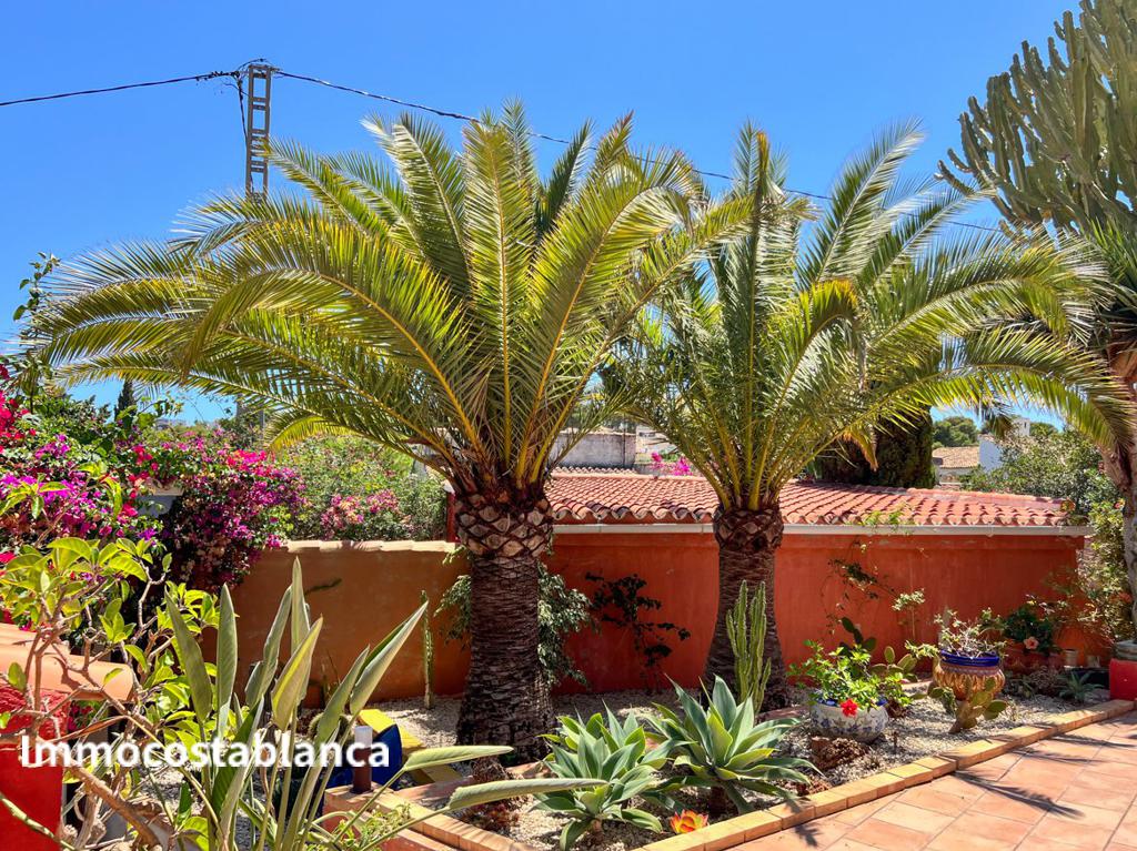 Detached house in Moraira, 220 m², 750,000 €, photo 9, listing 33406656