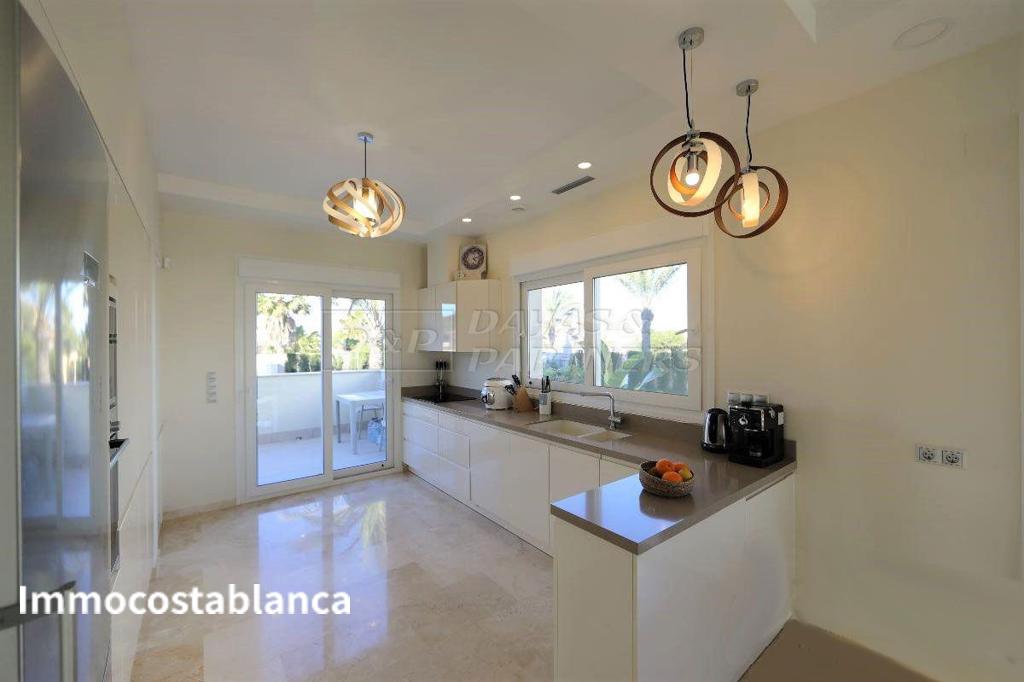 Villa in Dehesa de Campoamor, 360 m², 1,500,000 €, photo 1, listing 66015456