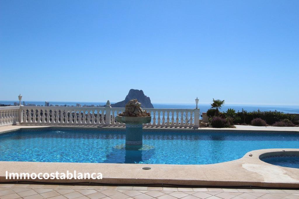 Detached house in Calpe, 609 m², 1,350,000 €, photo 1, listing 70711848