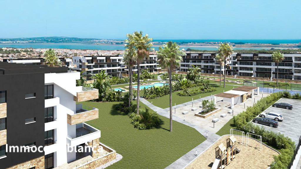 Apartment in Torrevieja, 81 m², 301,000 €, photo 2, listing 24535536