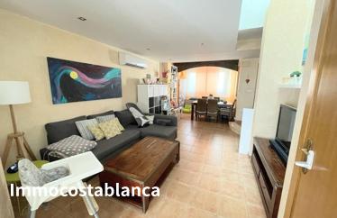 Terraced house in La Nucia, 103 m²