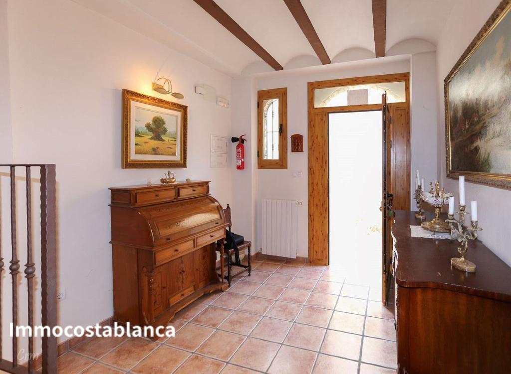 Terraced house in Alicante, 350 m², 260,000 €, photo 5, listing 42997616