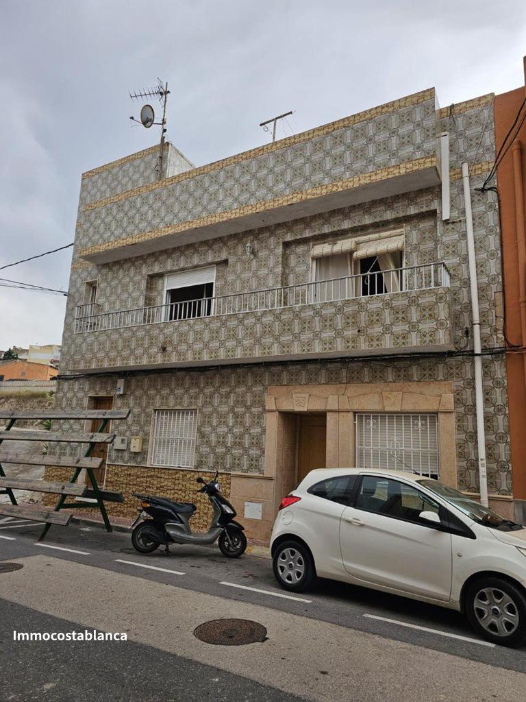 Terraced house in Alicante, 200 m², 325,000 €, photo 1, listing 42586016