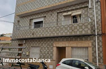 Terraced house in Alicante, 200 m²