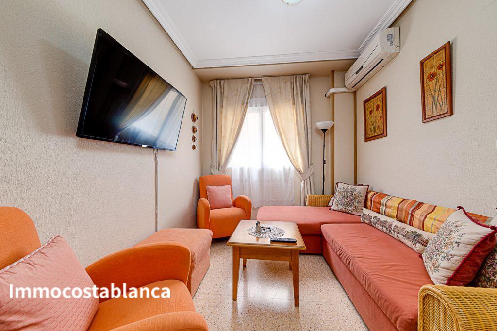 3 room apartment in Torrevieja, 44 m², 90,000 €, photo 2, listing 15606576