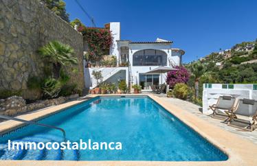 Detached house in Benissa, 210 m²