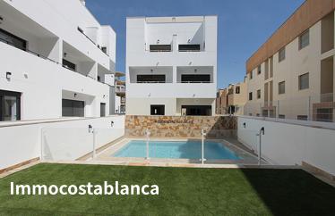 Terraced house in Guardamar del Segura, 115 m²