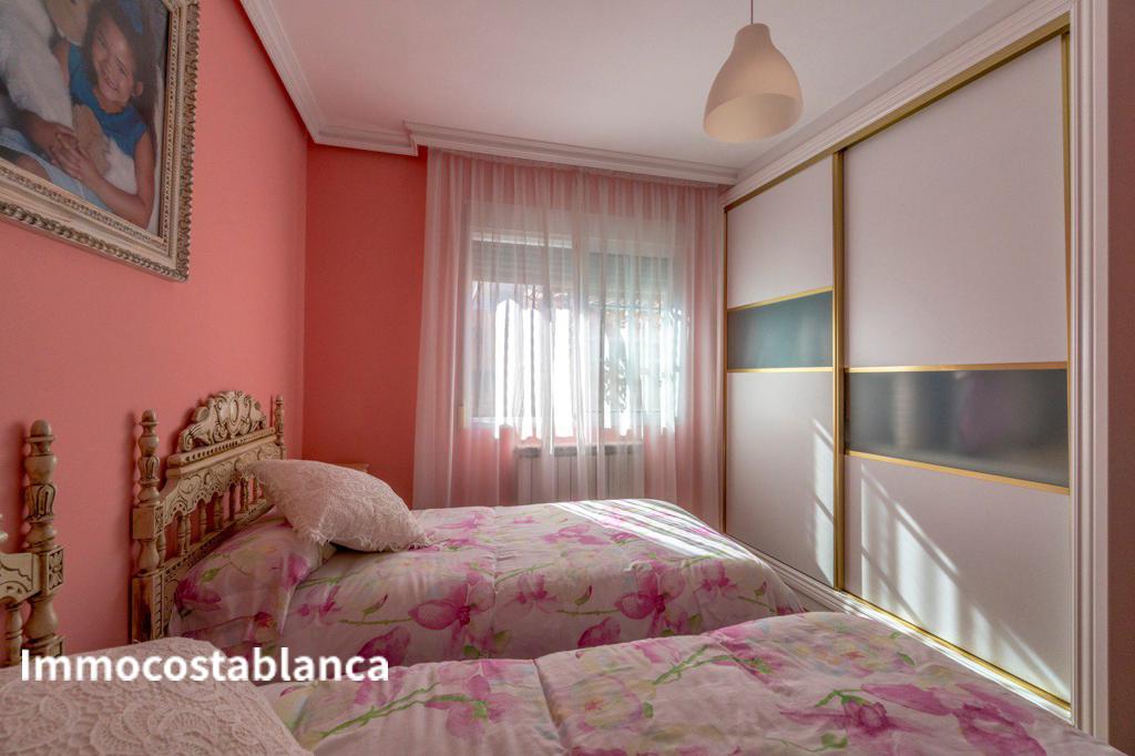 Villa in Torrevieja, 200 m², 428,000 €, photo 8, listing 9997528