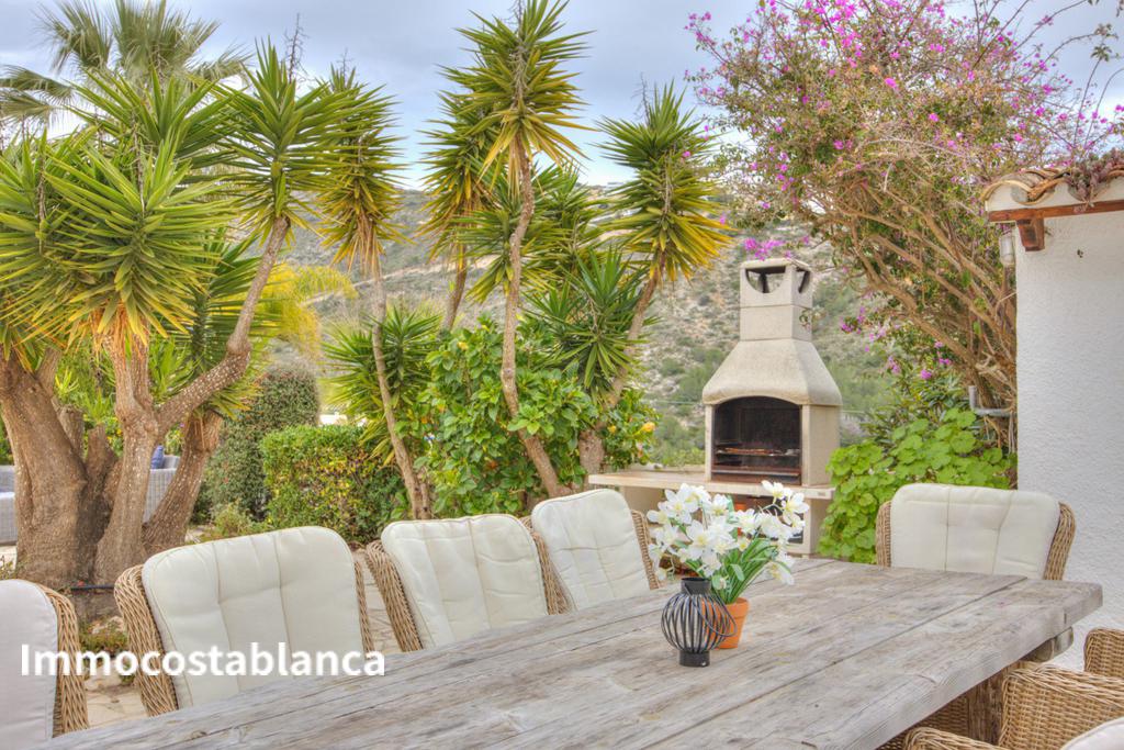 Detached house in Moraira, 160 m², 550,000 €, photo 2, listing 26136416
