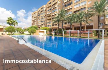 Apartment in Alicante, 117 m²