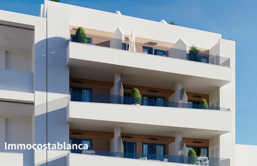 Apartment in Torrevieja, 109 m², 286,000 €, photo 1, listing 77562816