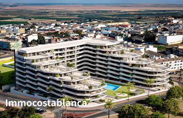Apartment in San Miguel de Salinas, 76 m²