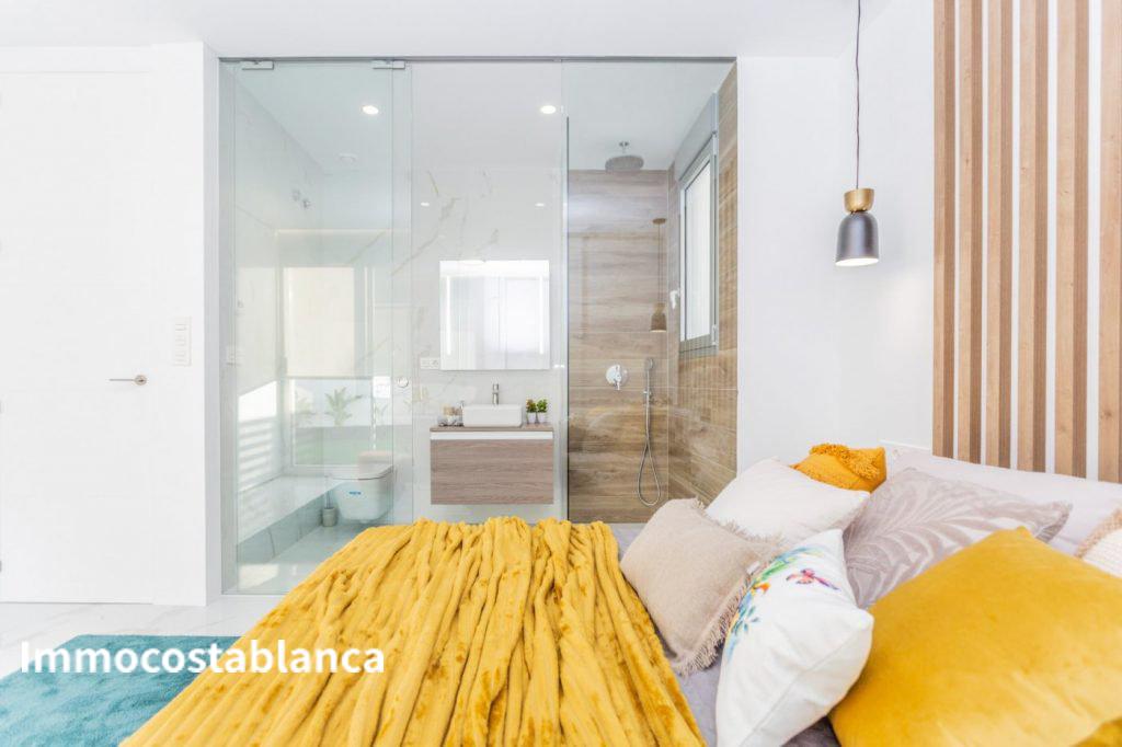 4 room villa in Torrevieja, 132 m², 489,000 €, photo 4, listing 31115456