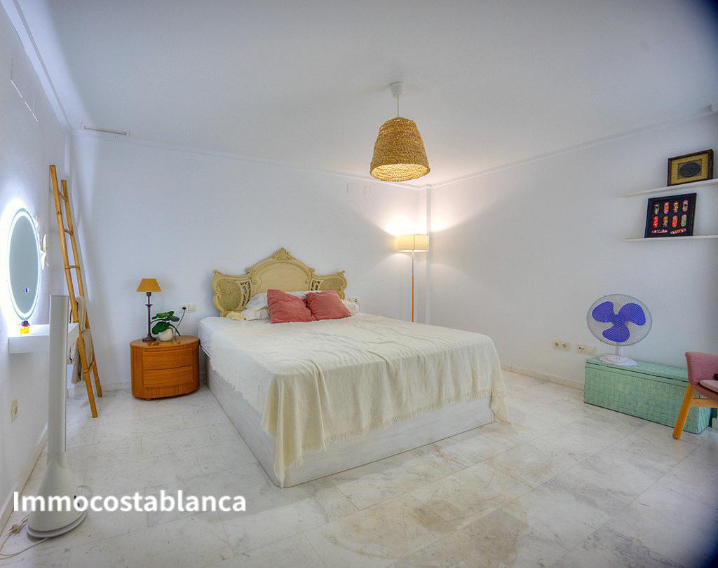 Apartment in Alicante, 129 m², 275,000 €, photo 2, listing 38244416
