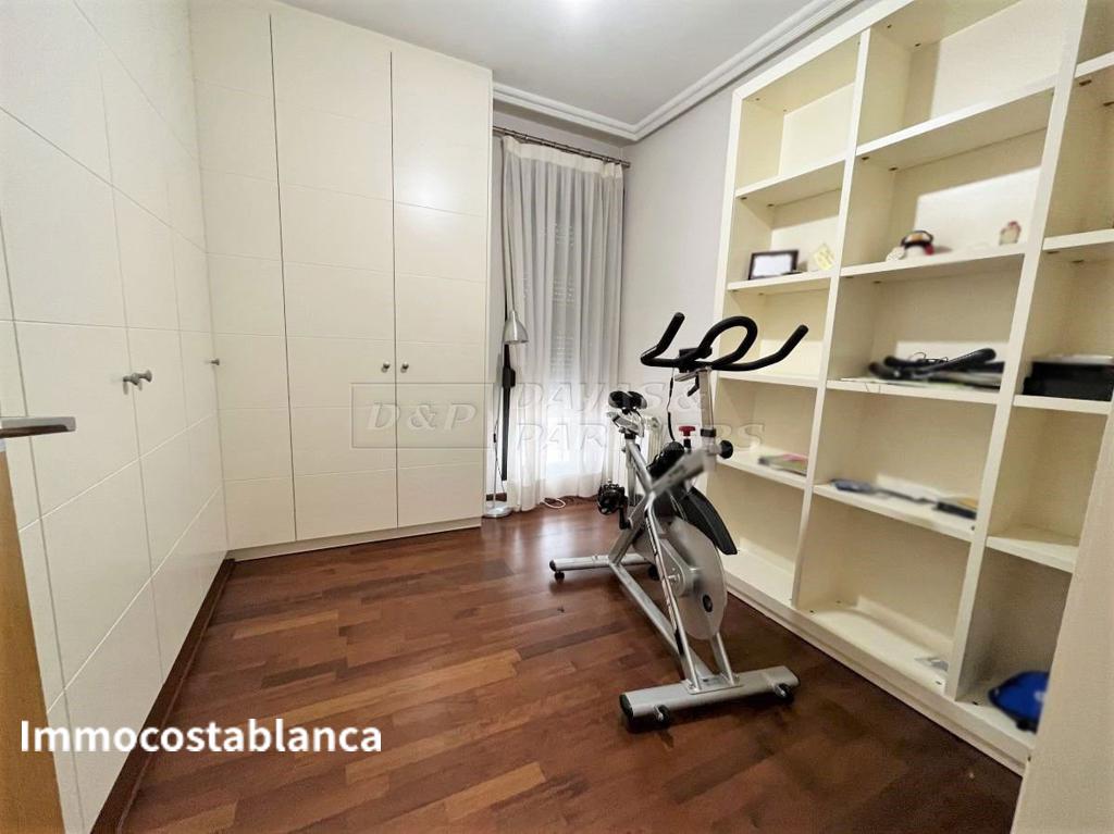 Apartment in Orihuela, 210 m², 390,000 €, photo 10, listing 27221056