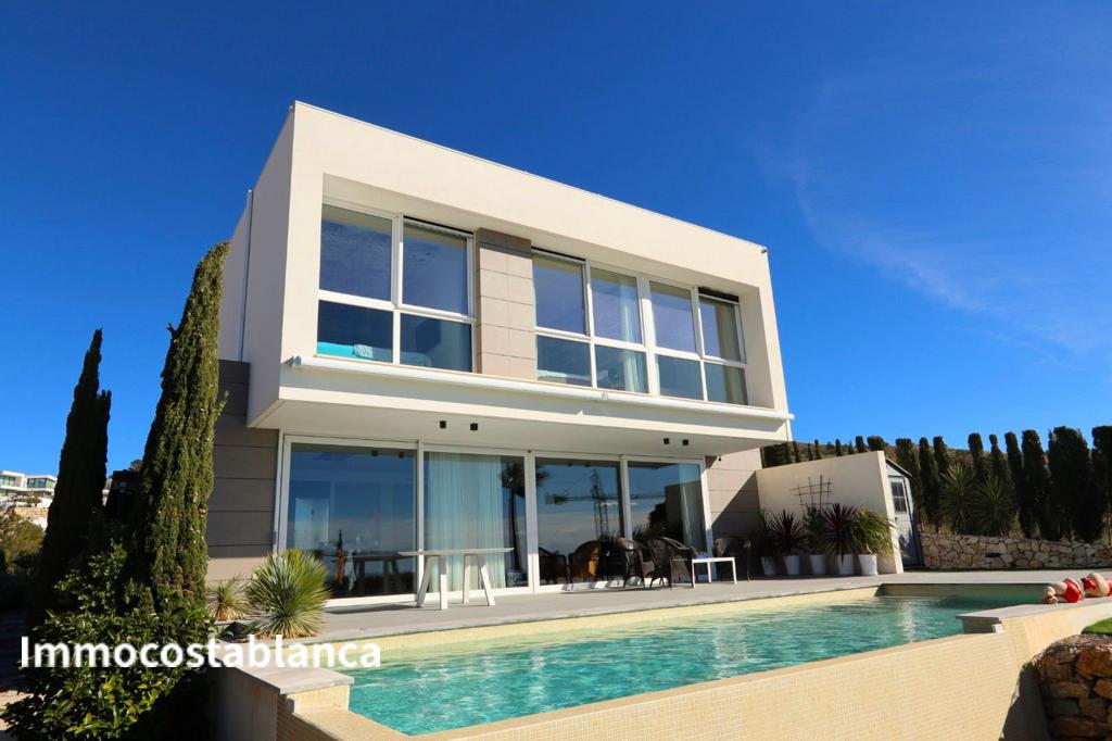 Villa in Benidorm, 224 m², 1,100,000 €, photo 2, listing 33497216