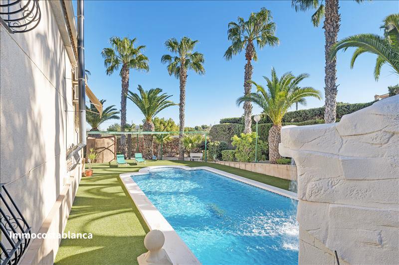 Villa in Alicante, 570 m², 795,000 €, photo 2, listing 55027456
