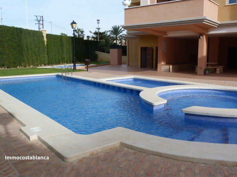 3 room apartment in Torrevieja, 145,000 €, photo 1, listing 20279848