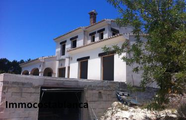 Detached house in Moraira, 324 m²
