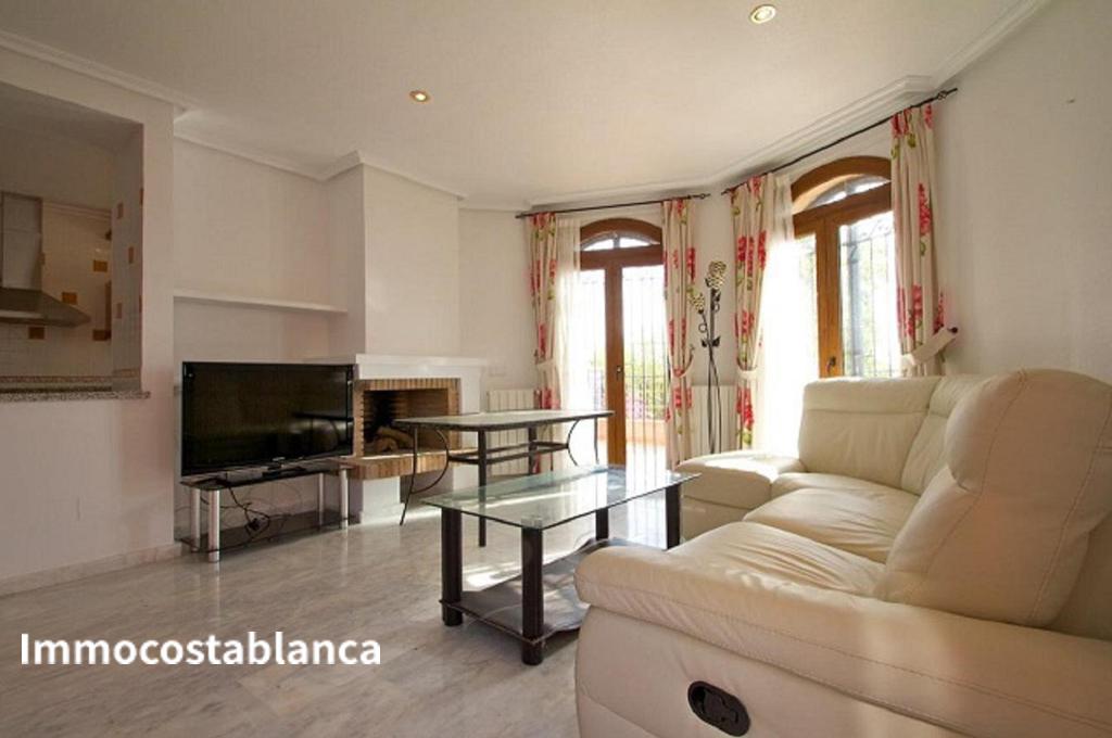 7 room villa in San Miguel de Salinas, 208 m², 285,000 €, photo 2, listing 28074168