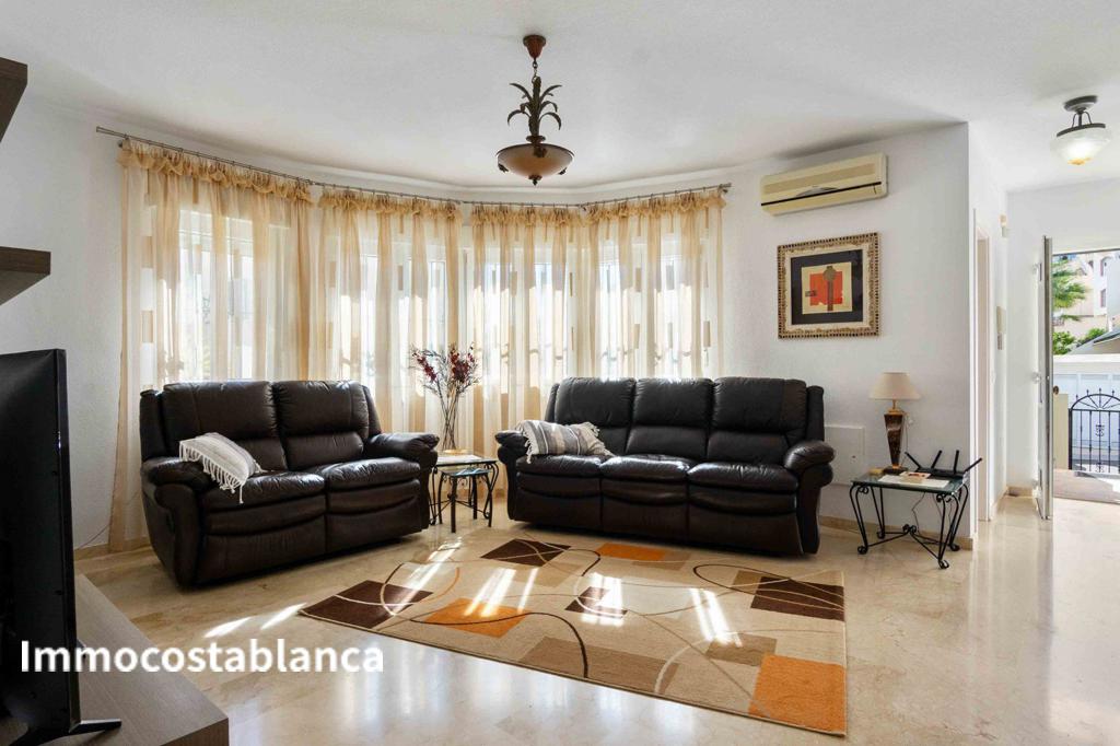 Villa in Dehesa de Campoamor, 190 m², 450,000 €, photo 2, listing 39089856
