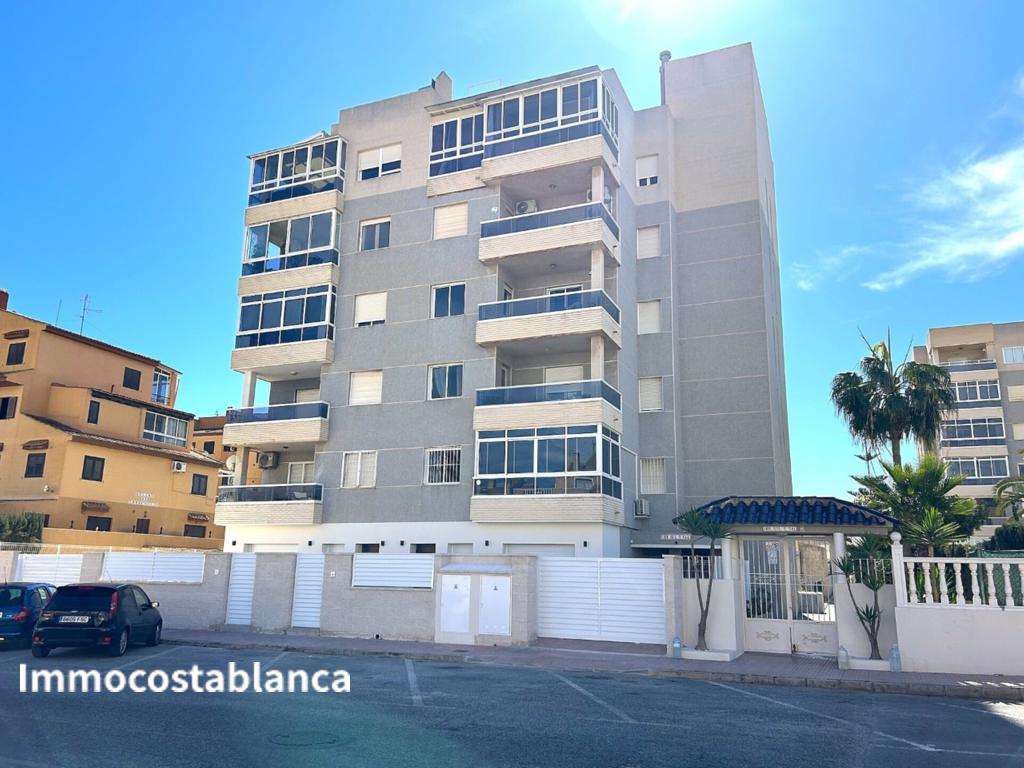 Detached house in Torrevieja, 117 m², 370,000 €, photo 1, listing 51369216