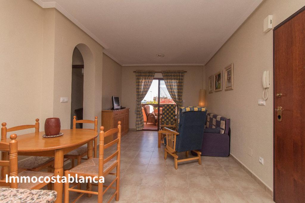 Apartment in Torrevieja, 99,000 €, photo 2, listing 14689448