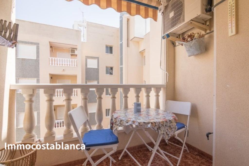 Apartment in Torrevieja, 72,000 €, photo 1, listing 50210248