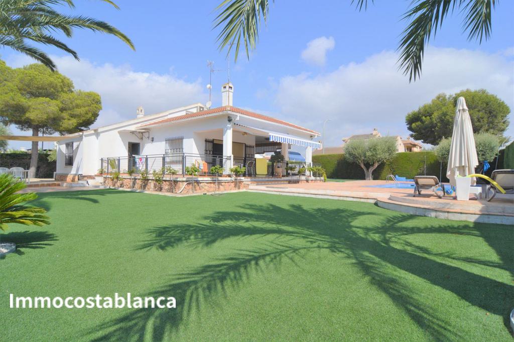 Villa in Dehesa de Campoamor, 150 m², 799,000 €, photo 2, listing 52971376