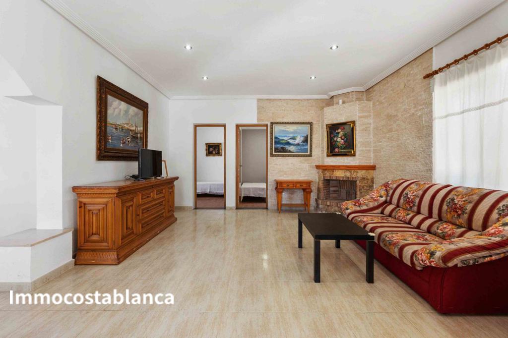 Villa in Alicante, 138 m², 259,000 €, photo 1, listing 10071376