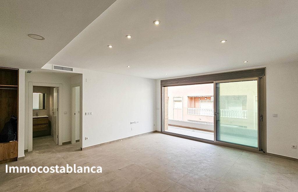 Apartment in Torrevieja, 150 m², 495,000 €, photo 2, listing 34404416