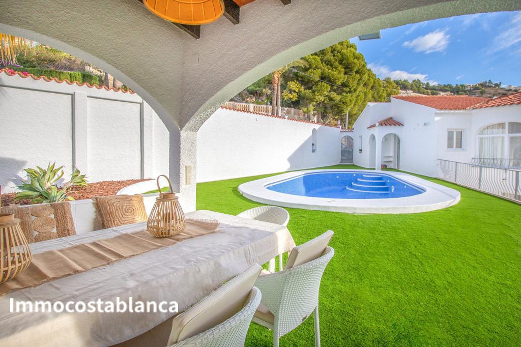 Villa in Calpe, 226 m², 689,000 €, photo 1, listing 37819456