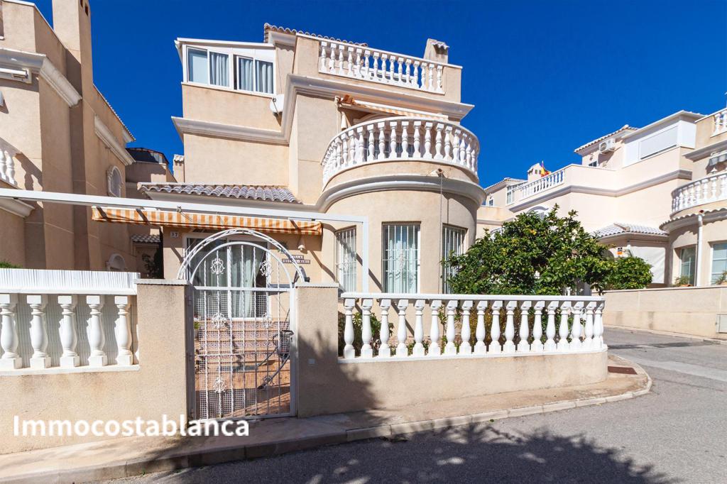 Villa in Orihuela Costa, 105 m², 340,000 €, photo 1, listing 61417216