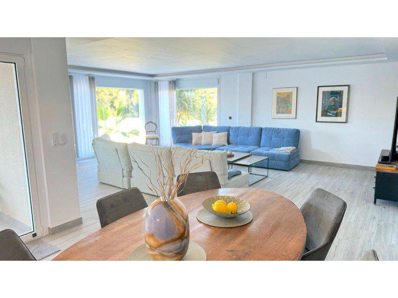 Villa in El Albir, 1,195,000 €, photo 8, listing 49497216