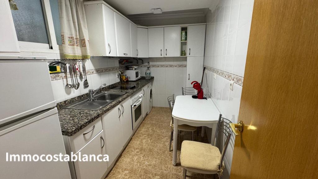 Apartment in Benidorm, 82 m², 220,000 €, photo 8, listing 31975456