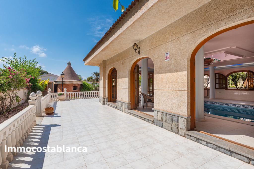 Villa in Torrevieja, 349 m², 650,000 €, photo 6, listing 14469056