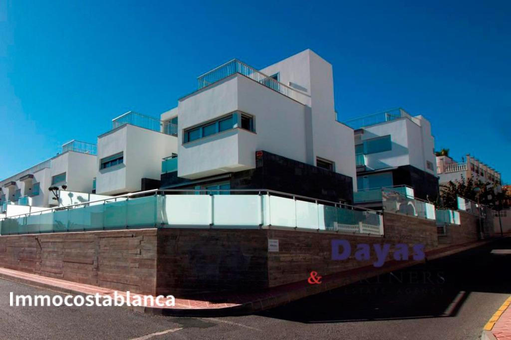 Villa in Guardamar del Segura, 228 m², 517,000 €, photo 6, listing 47388816